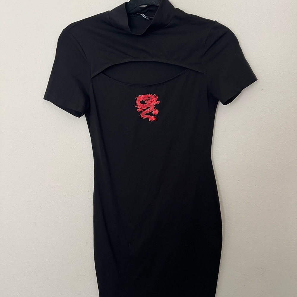Dragon print mini dress with cutout